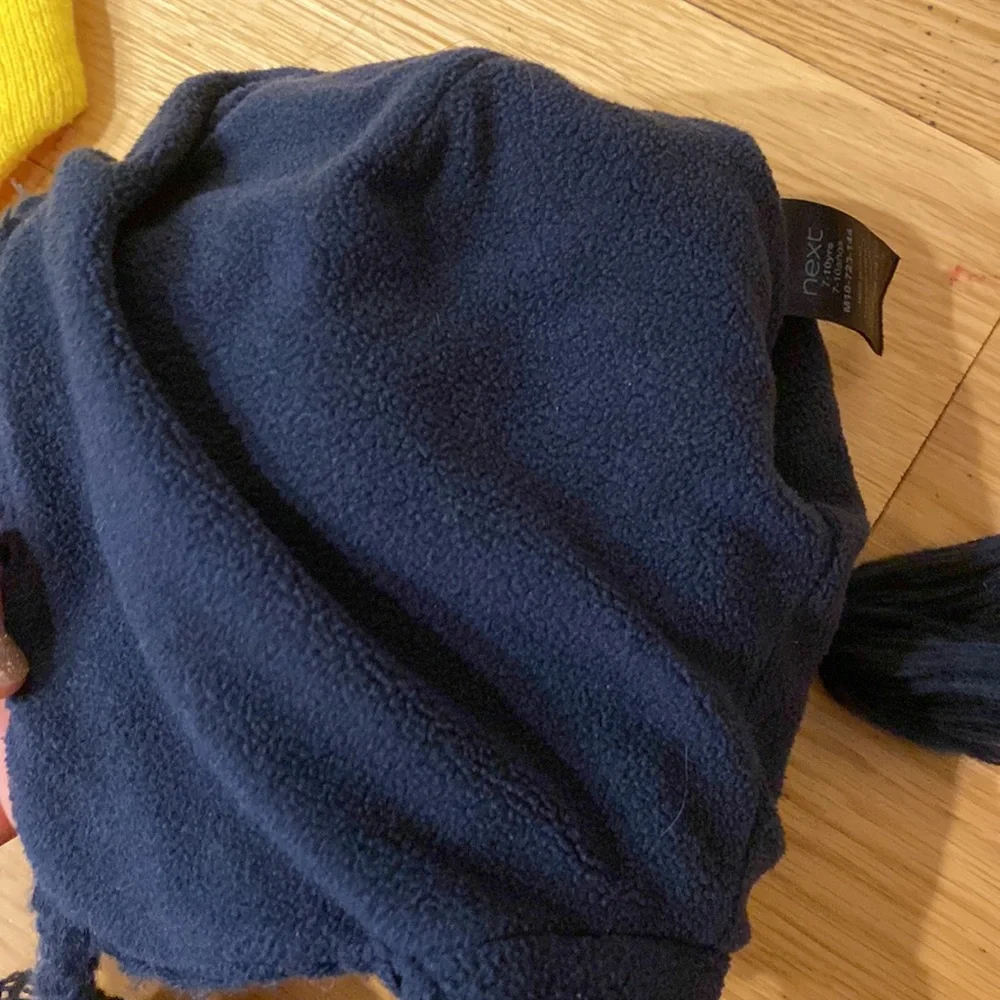 🦖 Next Rainbow dinosaur winter fleece hat - Picture 3 of 5